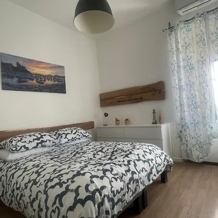 Orizzonte - 5 Terre, Via Fratelli Rosselli 11, Centro Storico-stazione Centrale Con 2 Da Letto アパート